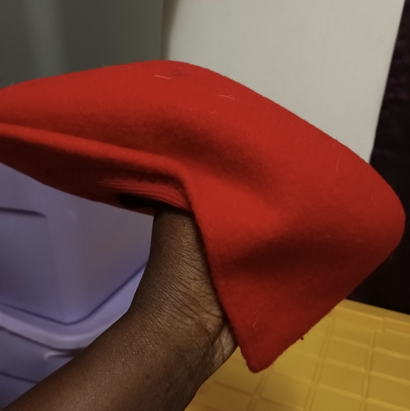 Men's Hat - Picture 2 of 3